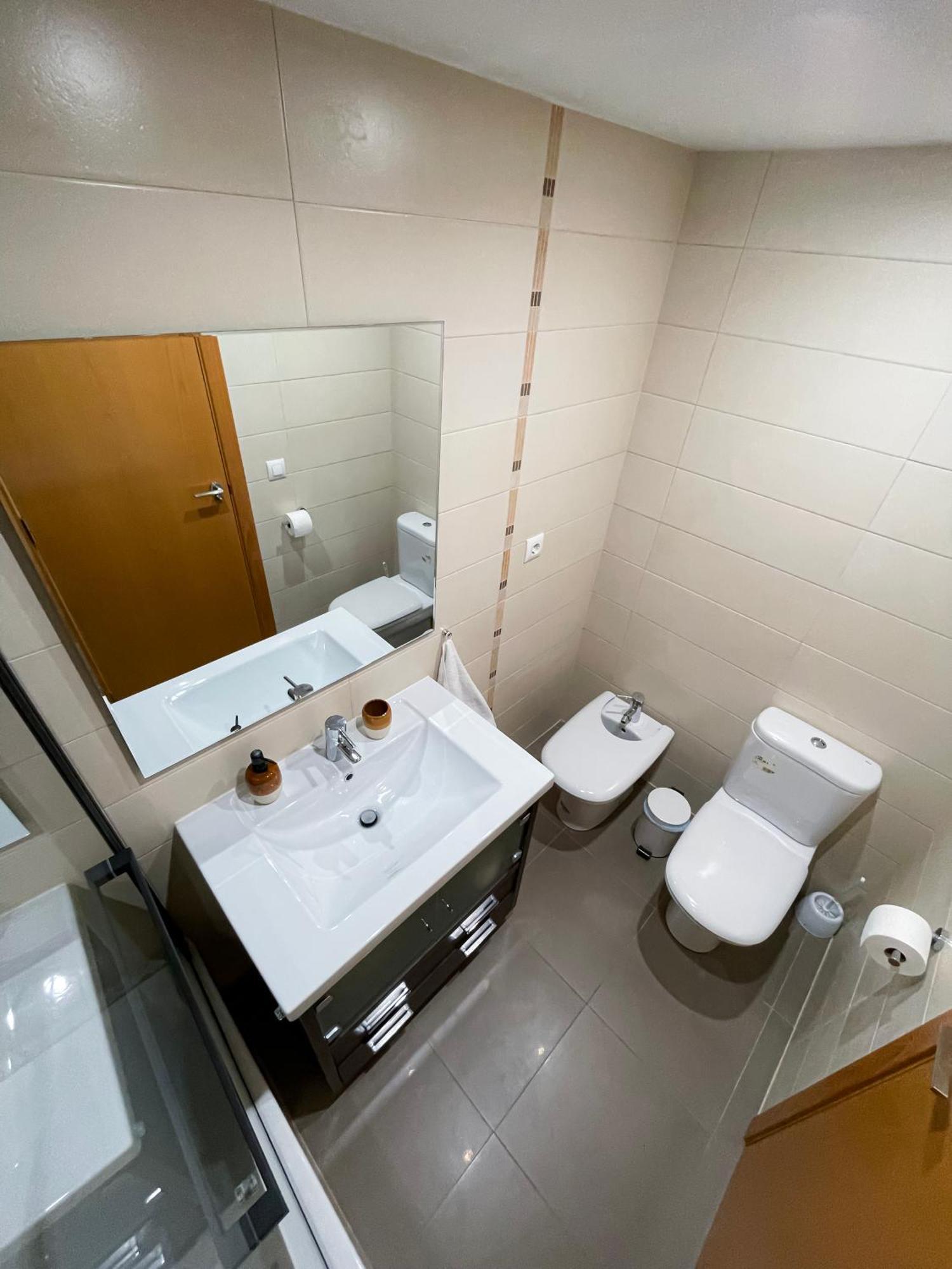 Habitaciones privadas con baño en piso céntrico Gandía Esterno foto